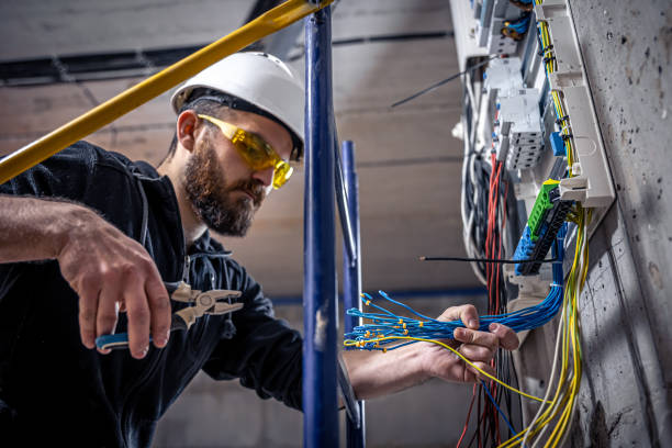 Best Electrical Repair Services  in Maple Bluff, WI